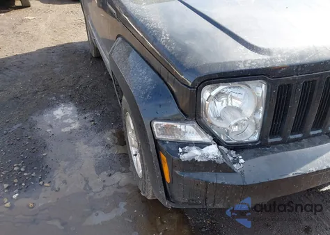 2011 Jeep Liberty Sport z USA, uszkodzony, nr VIN 1J4PN2GK2BW516874